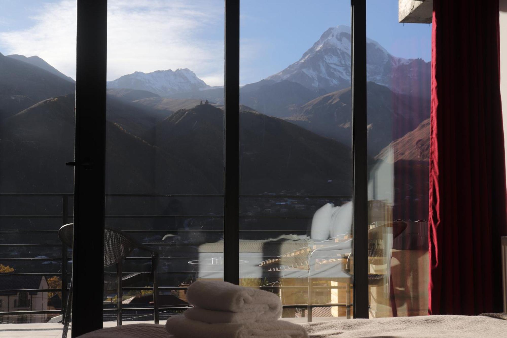 Rooftop Kazbegi Екстериор снимка
